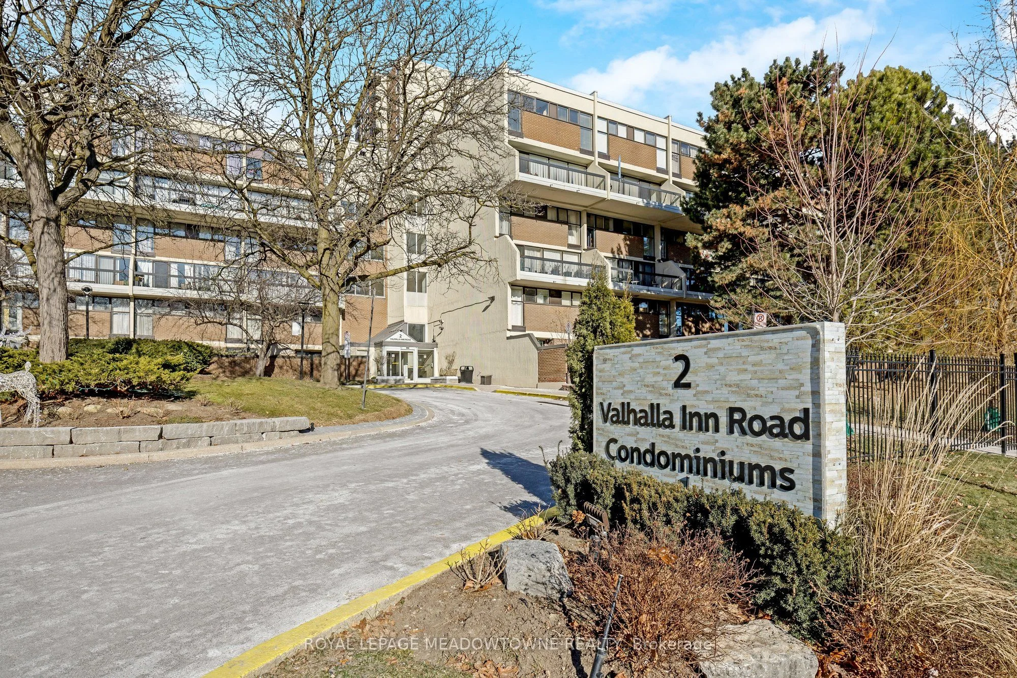 Condo Apartment in Toronto