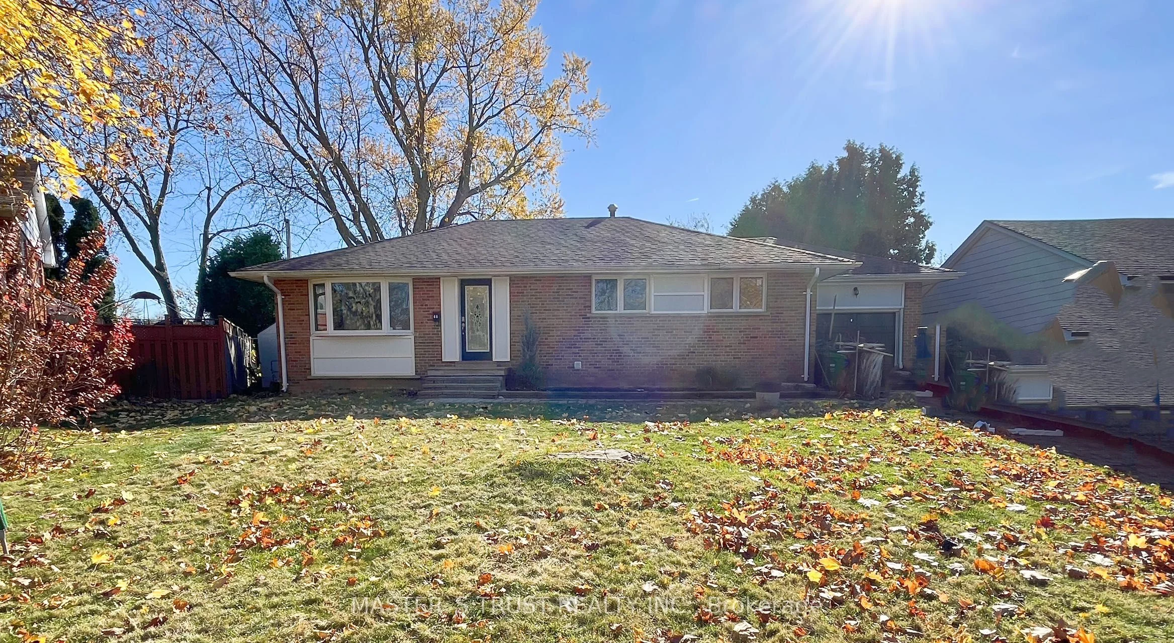 66 Swanhurst Boulevard, Mississauga, On L5n 1b7