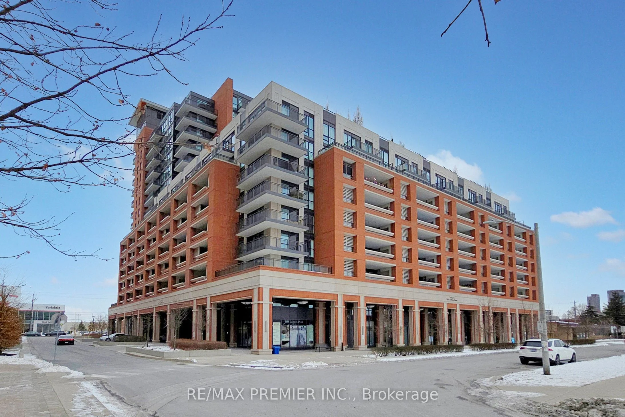 Condo Apartment in Toronto