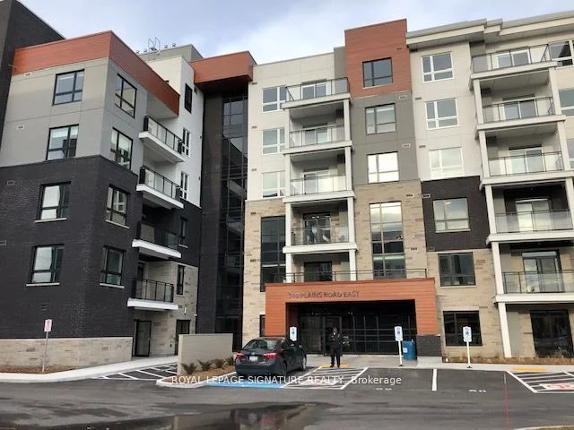 Condo Apartment in Burlington