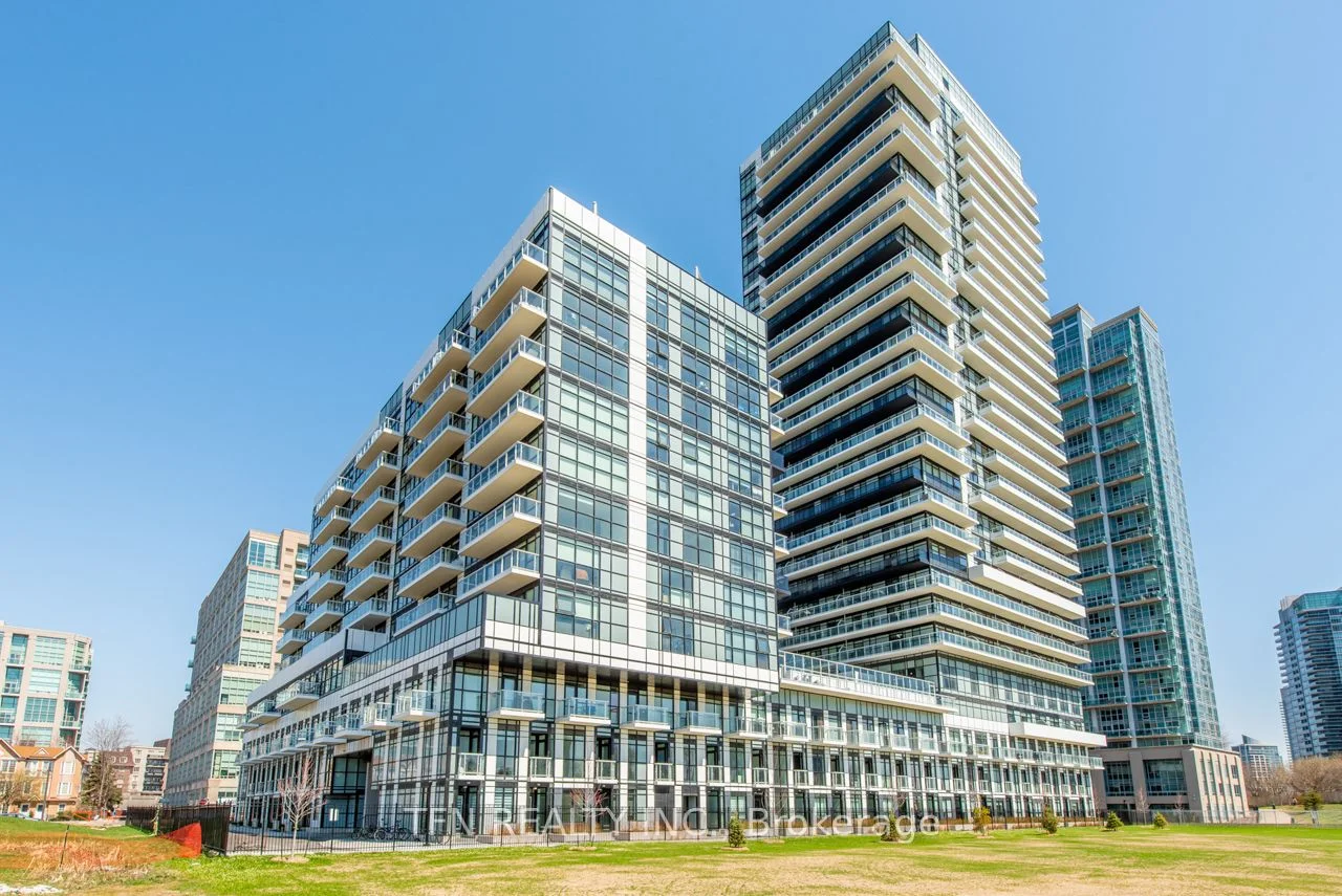 Condo Apartment in Toronto