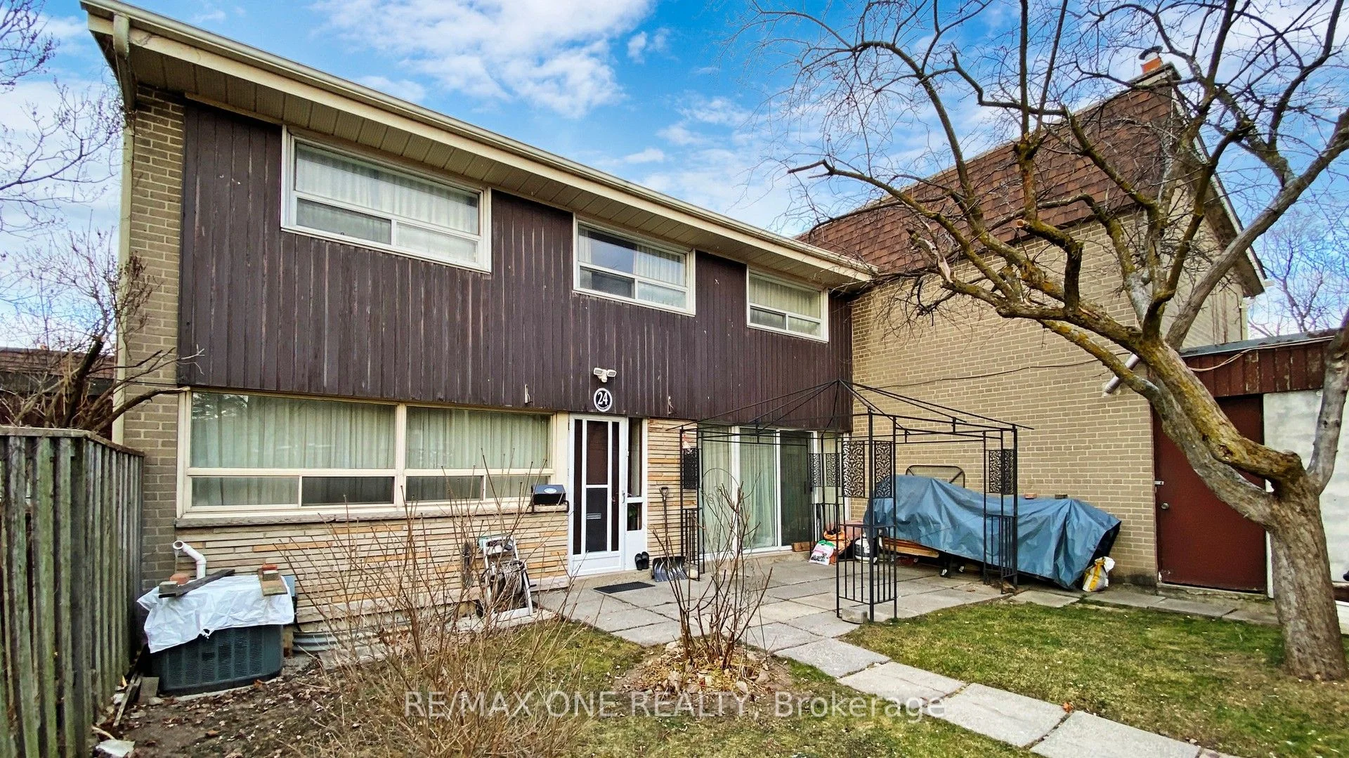 Condo Townhouse in Toronto