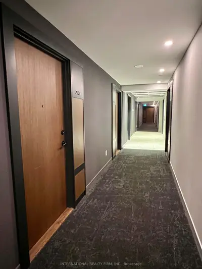 4065 Confederation Parkway 2605, Mississauga, On L5b 0l4