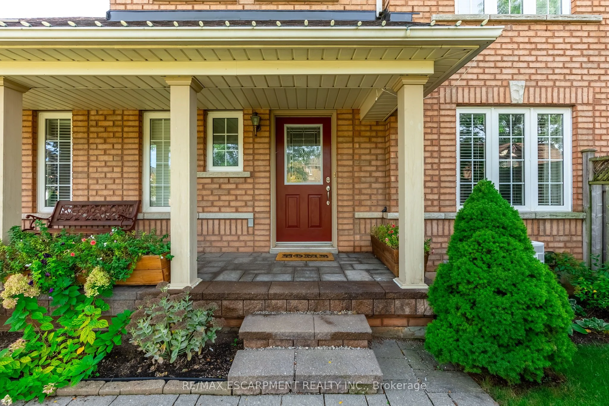 2352 Falling Green Drive, Oakville, ON L6M 5A7