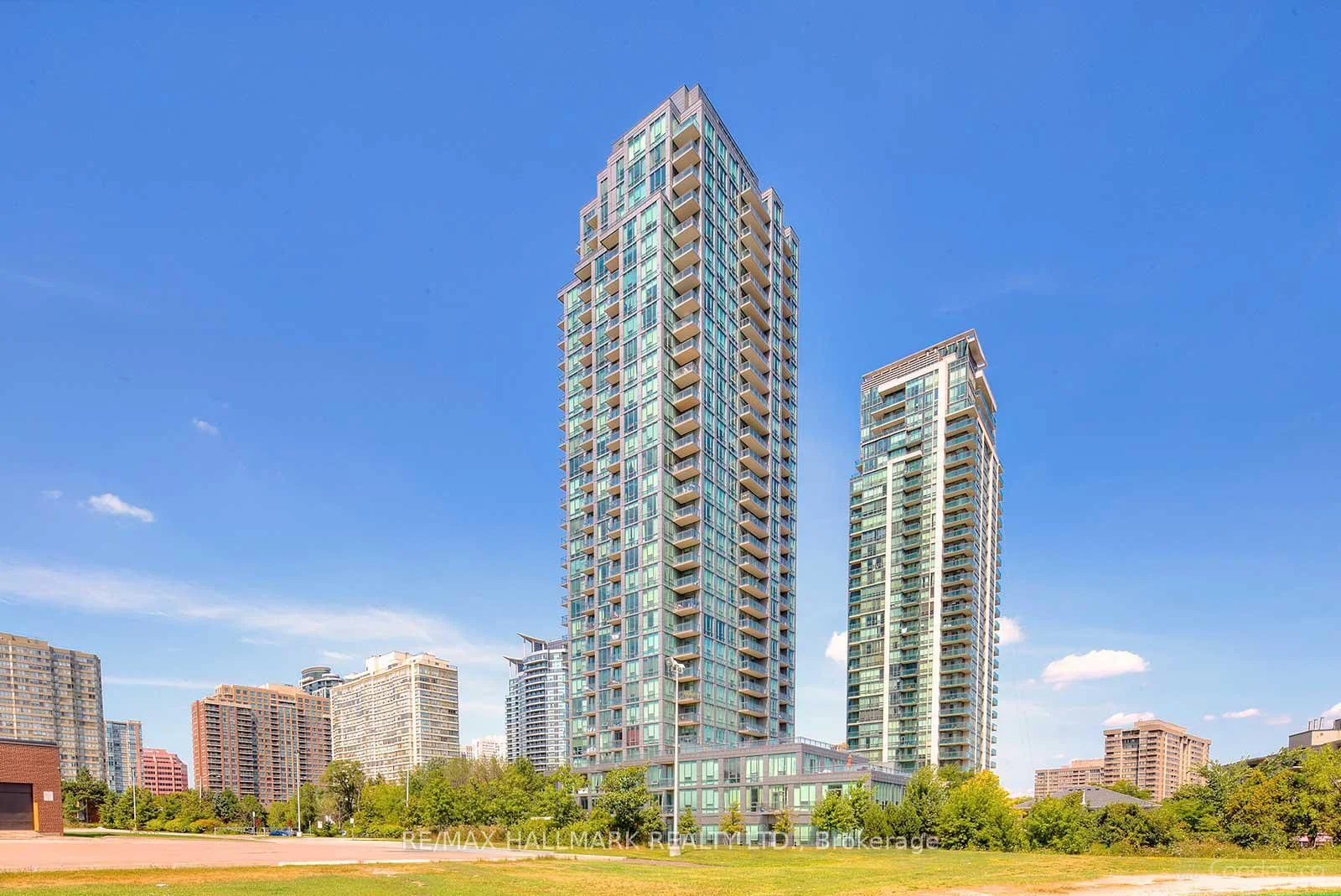 Condo Apartment in Mississauga