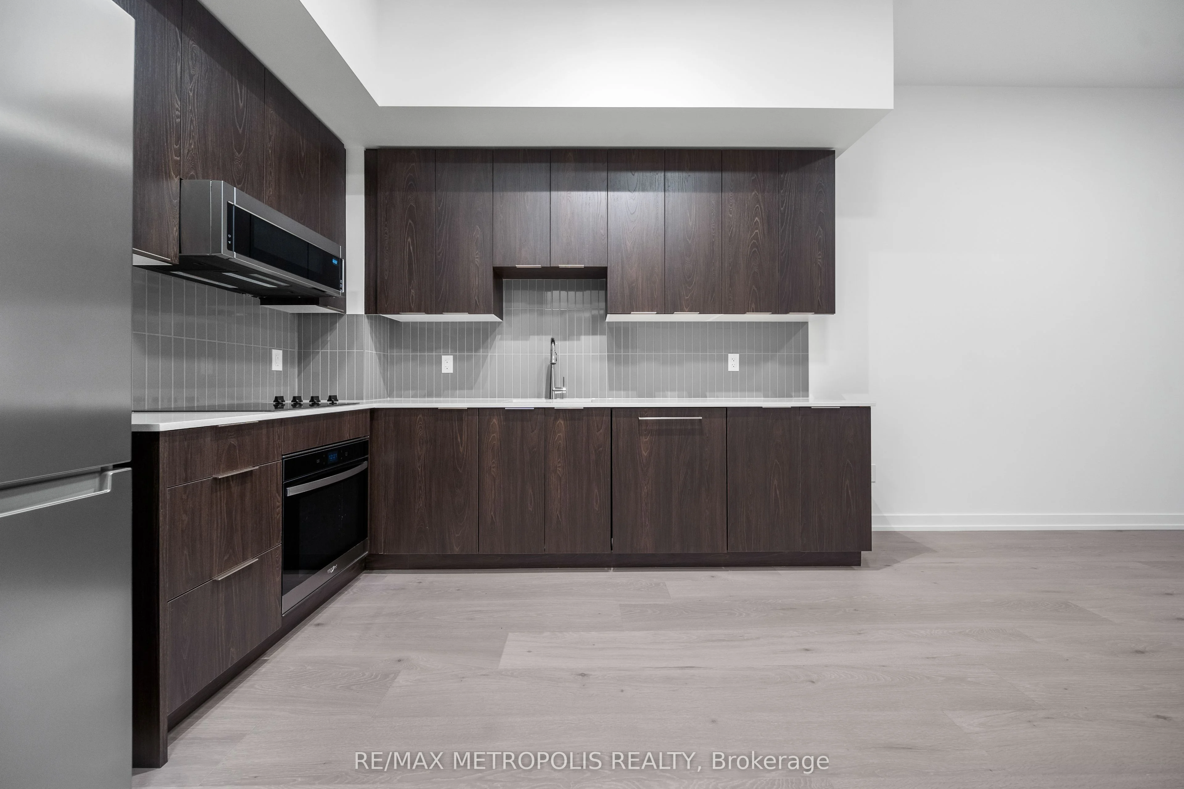 2501 Saw Whet Boulevard 103, Oakville, ON L6M 5N2
