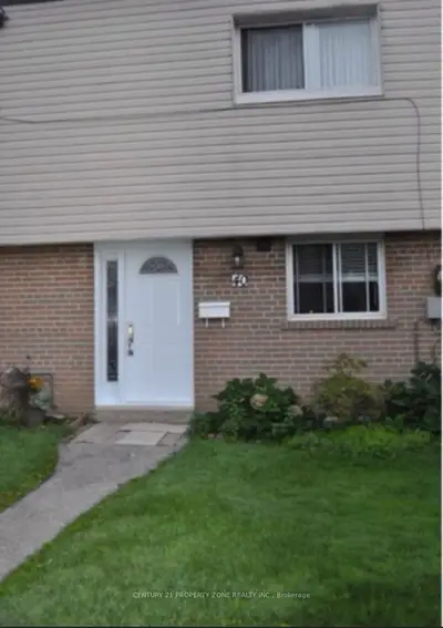 Condo Townhouse in Toronto