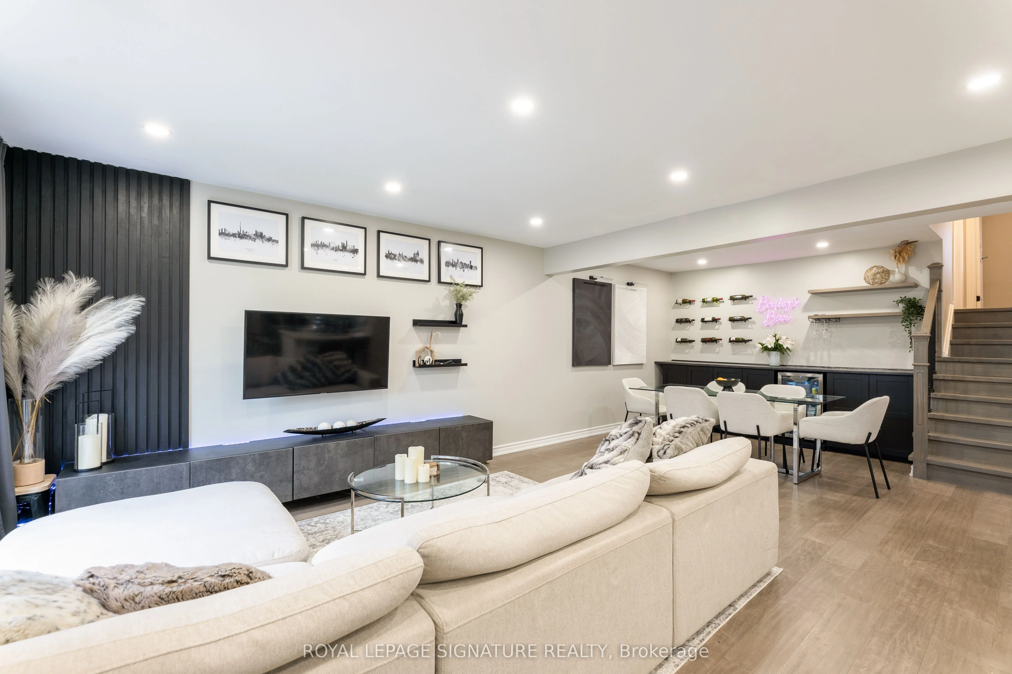 2915 Glace Bay Road, Mississauga, On L5n 4j9