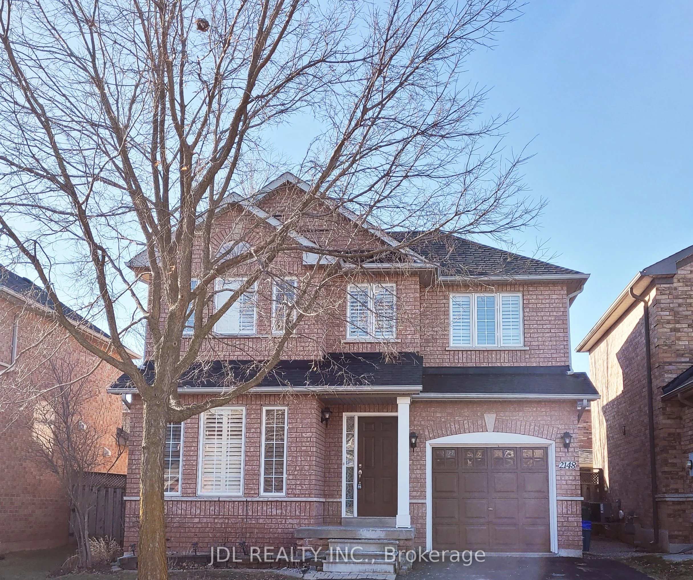 Detached in Oakville