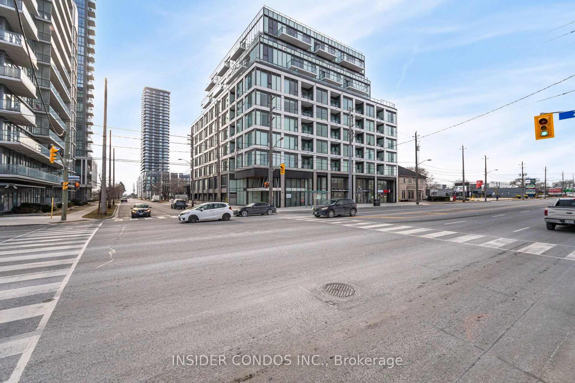 1195 The Queensway Avenue 306, Toronto W08, On M8z 1r7