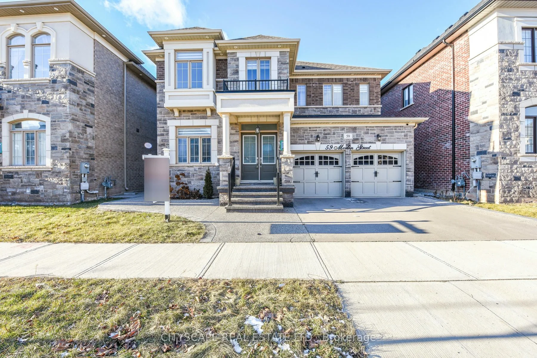 59 Merlin Street, Oakville, On L6h 0z4