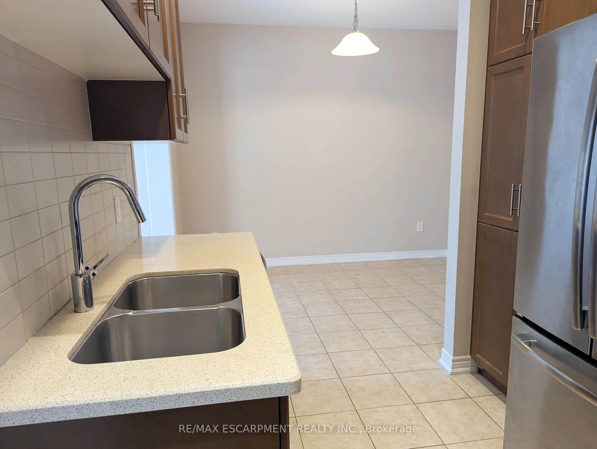 373 Wheat Boom Drive, Oakville, ON L6H 7C2