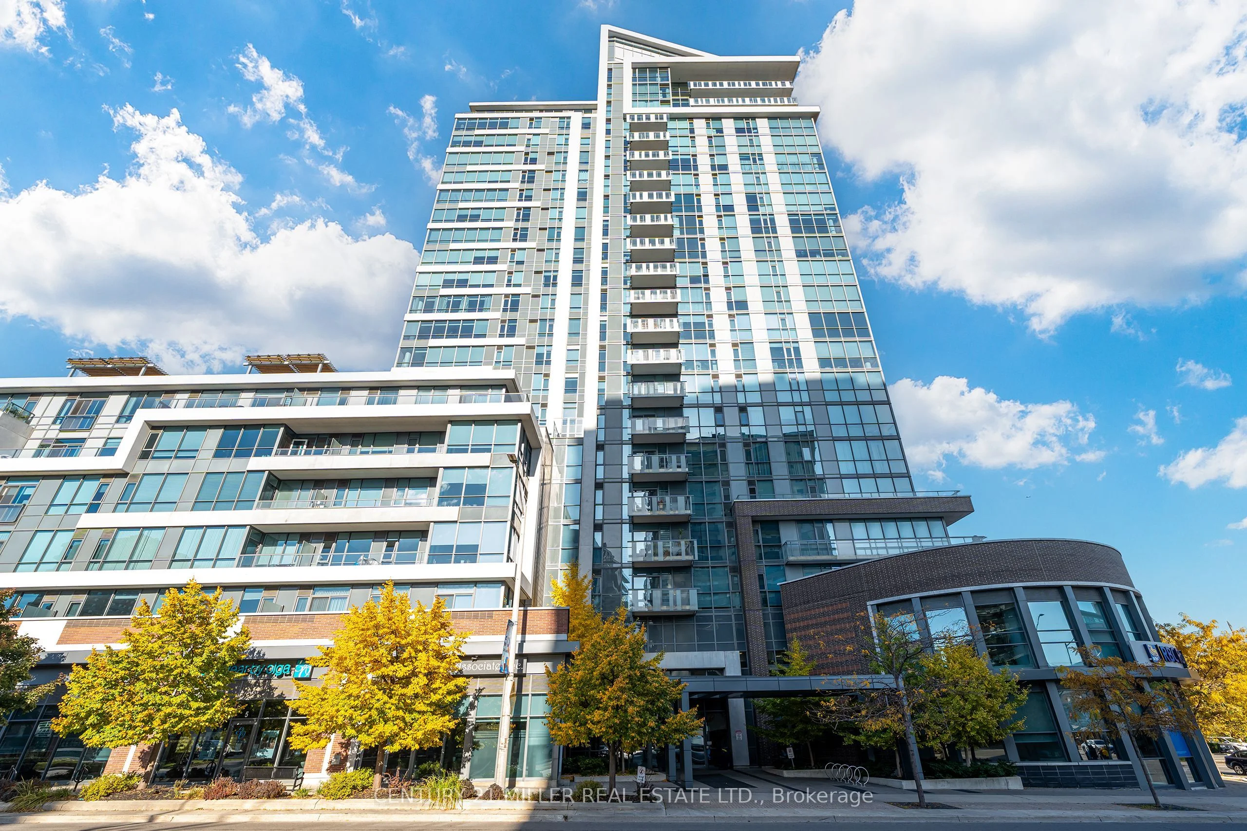 Condo Apartment in Mississauga