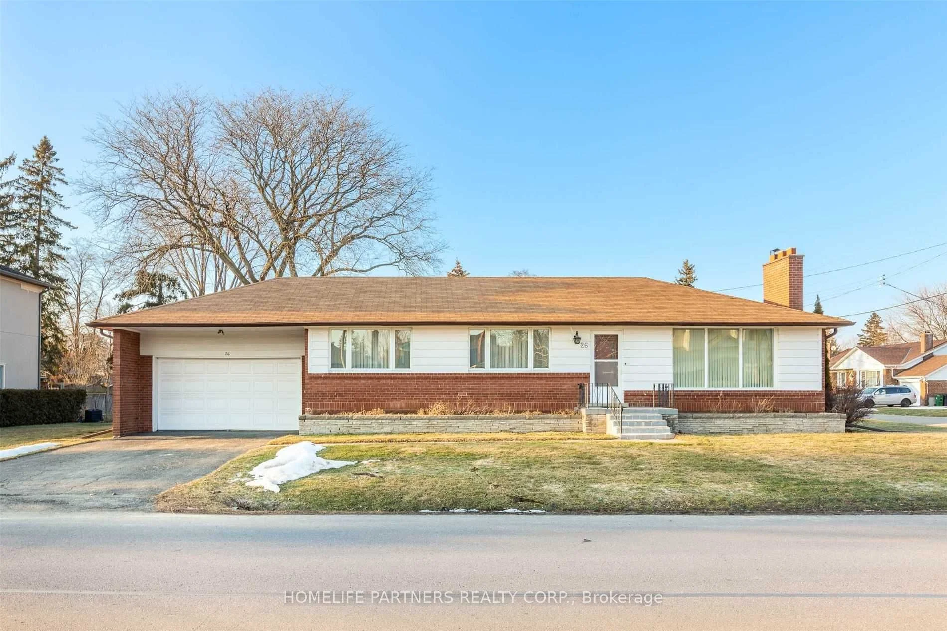 26 Leland Avenue, Toronto W07, On M8z 2x7