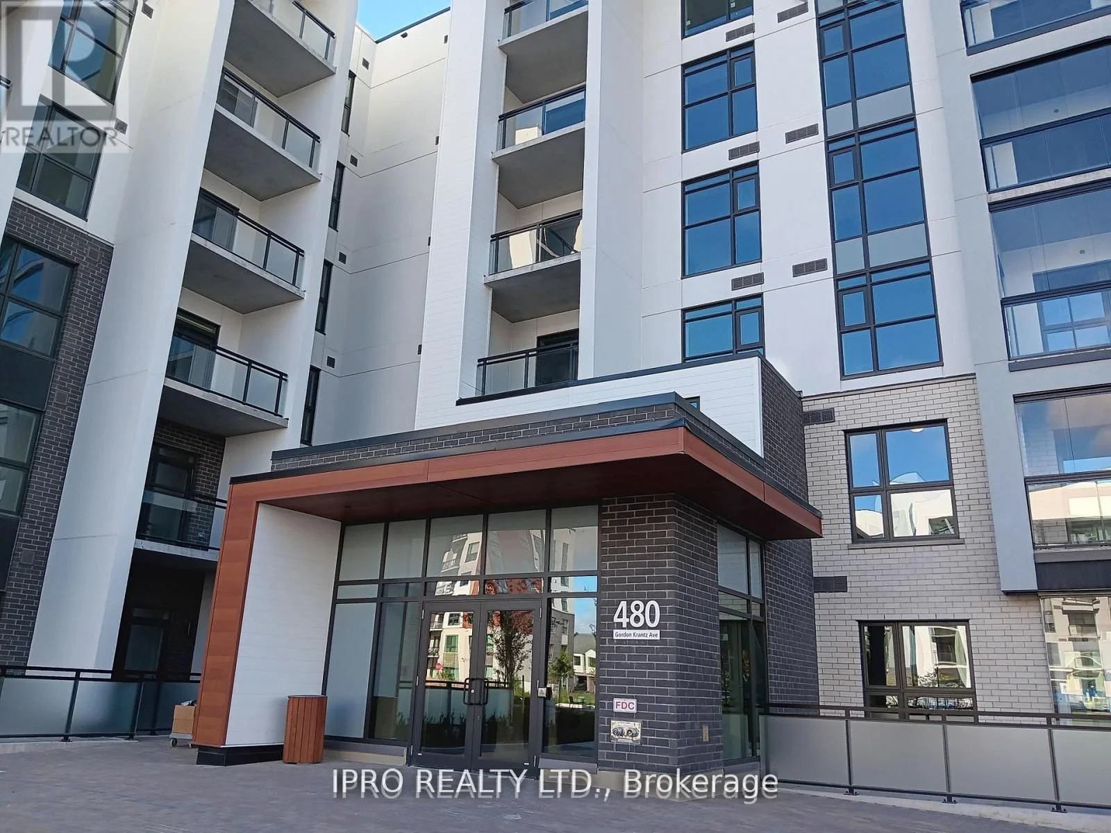 480 Gordon Krantz Avenue 108, Milton, On L9t 2x5