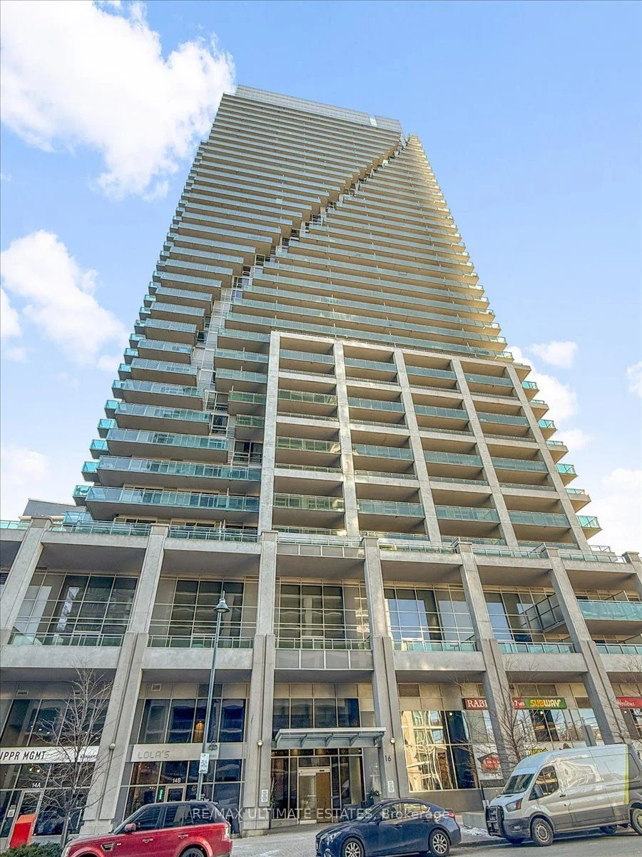 Condo Apartment in Toronto