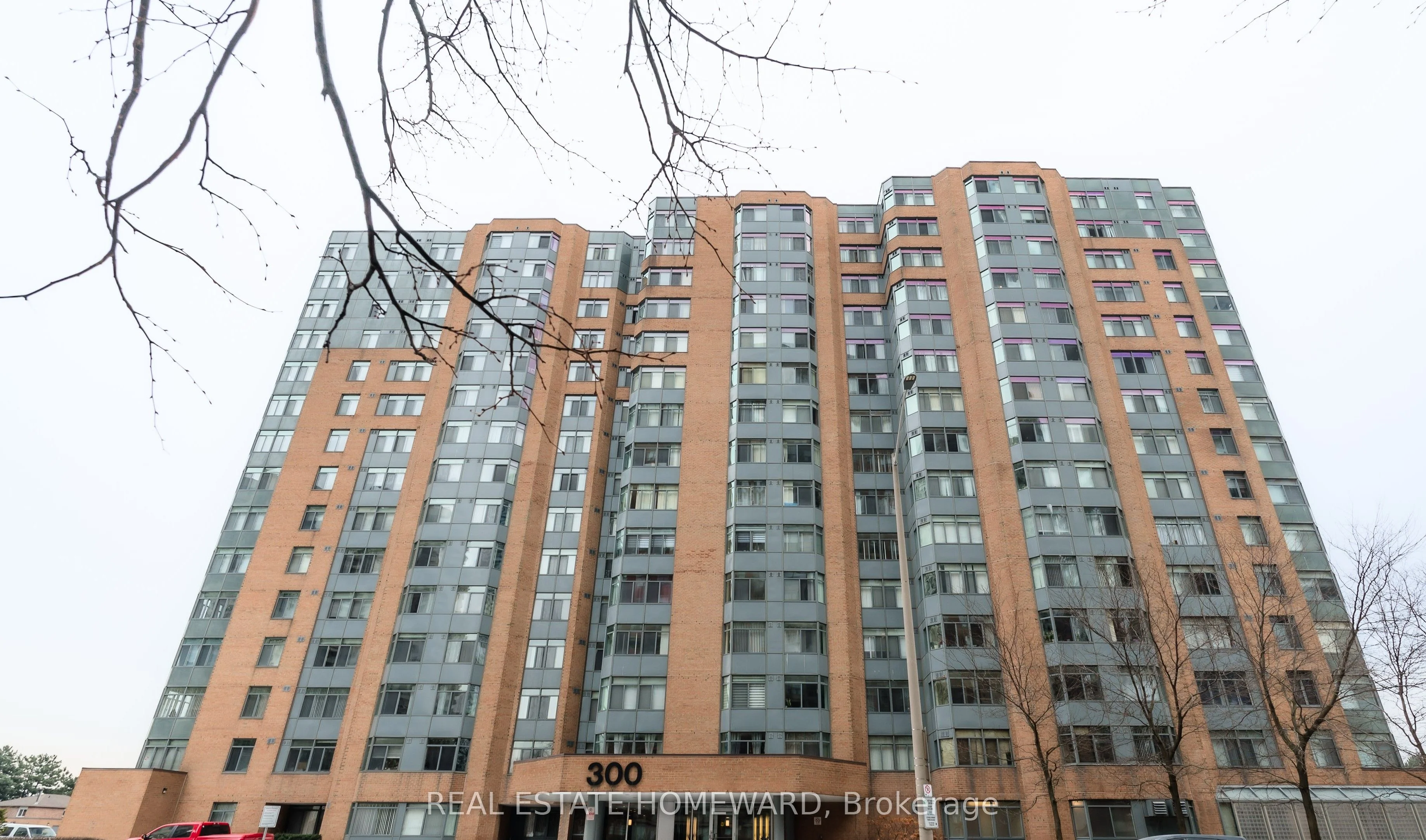 Condo Apartment in Mississauga