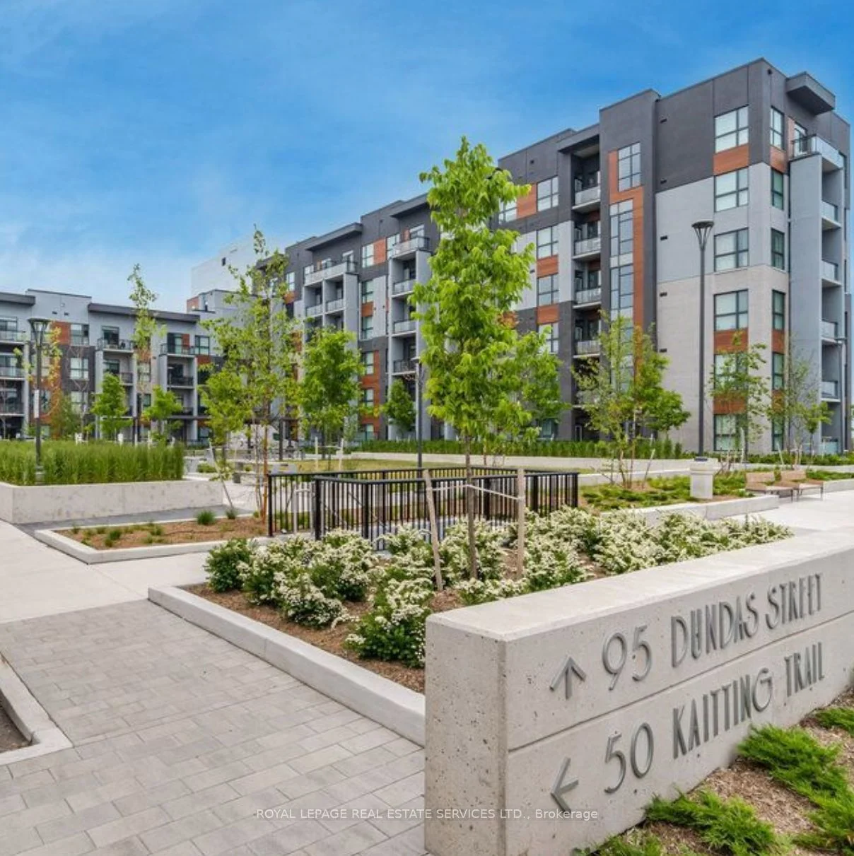 50 Kaitting Trail 308, Oakville, ON L6M 5N3
