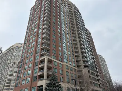 Condo Apartment in Mississauga