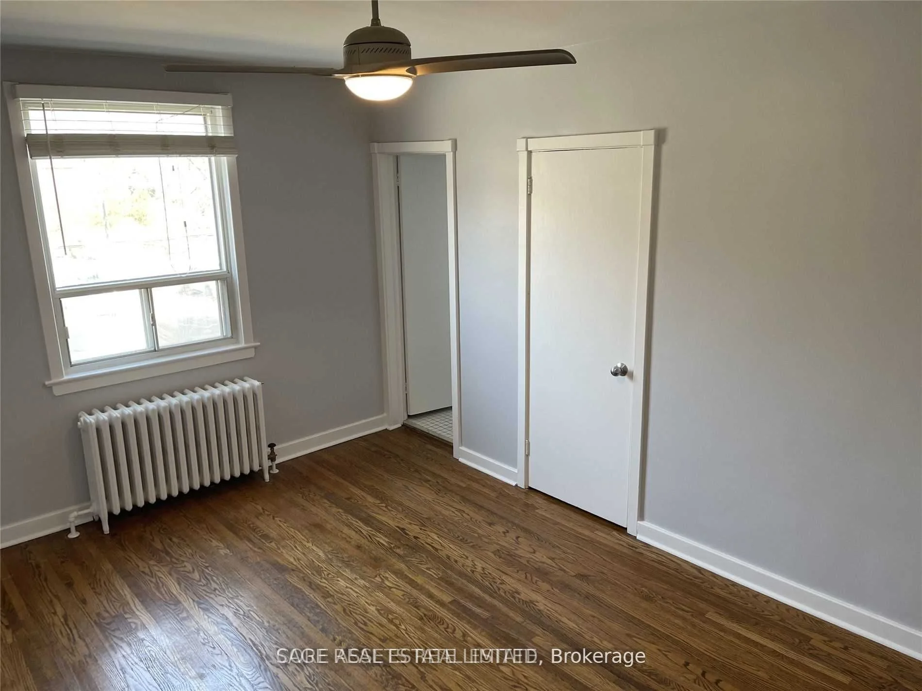 2974A Bloor Street W Unit 3, Toronto W08, ON M8X 1B9