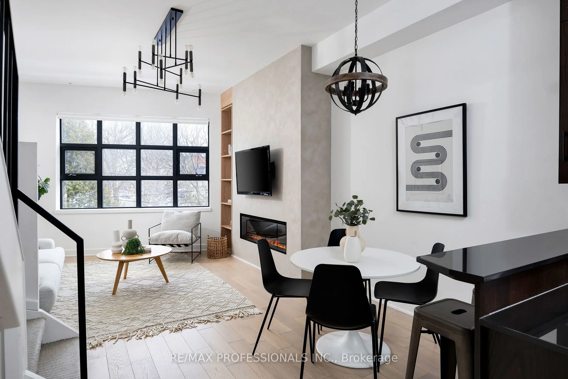 235 Medland Street 207, Toronto W02, On M6p 2n6