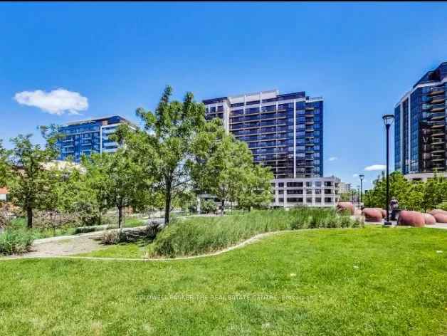 1070 Sheppard Avenue W 809, Toronto W05, On M3j 0g8