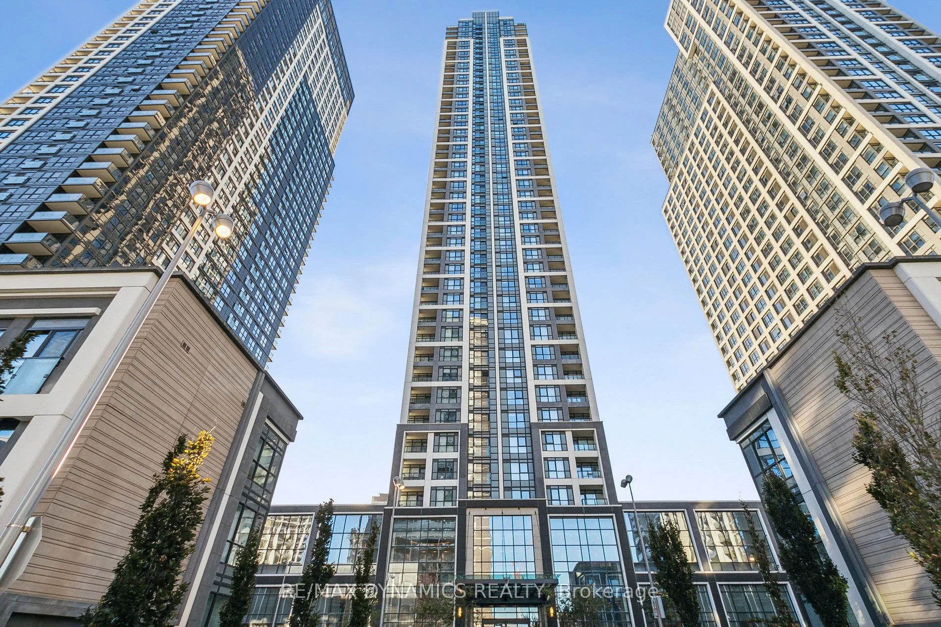 7 Mabelle Avenue 2801, Toronto W08, On M9a 0c9