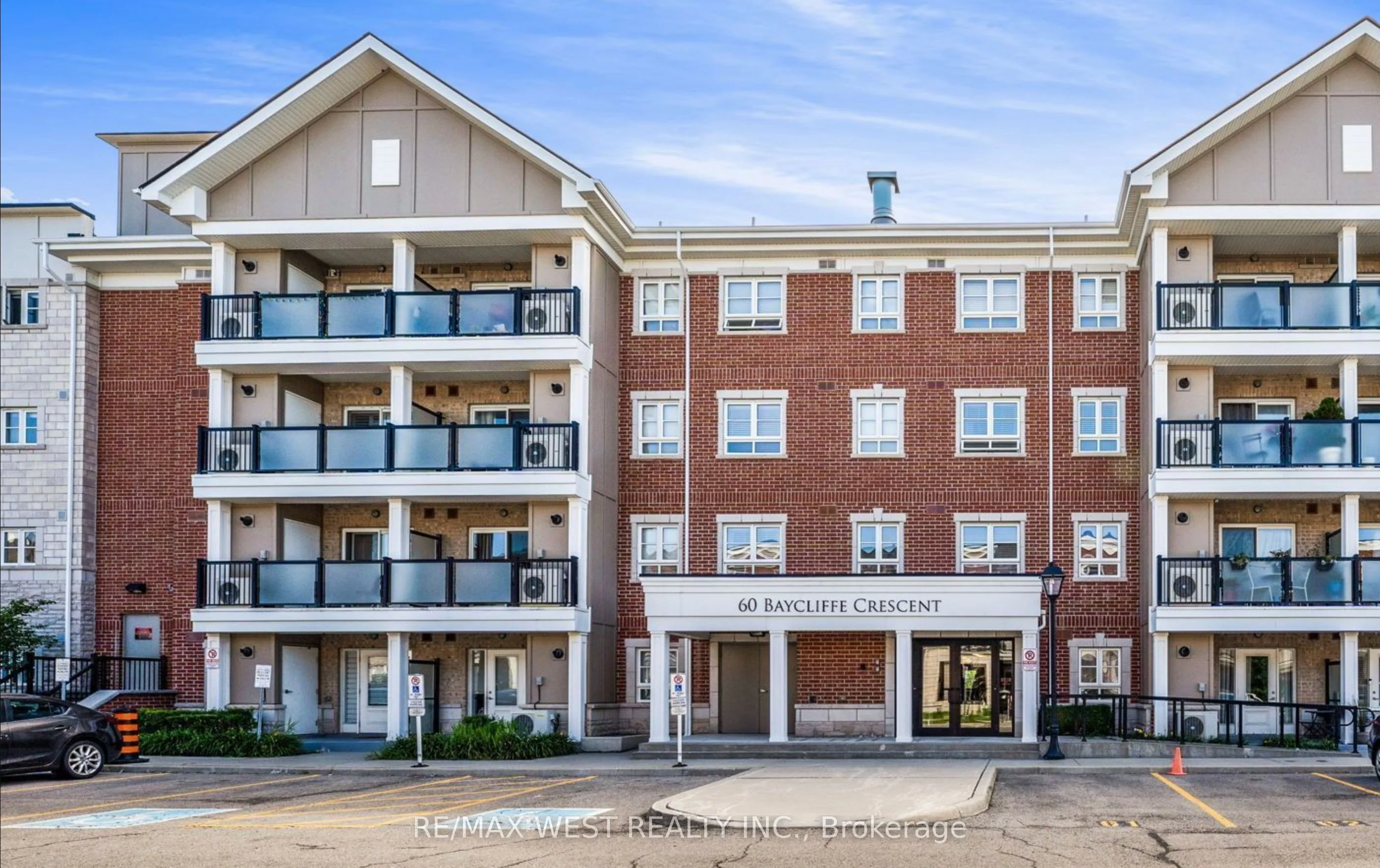 Condo Apartment in Brampton