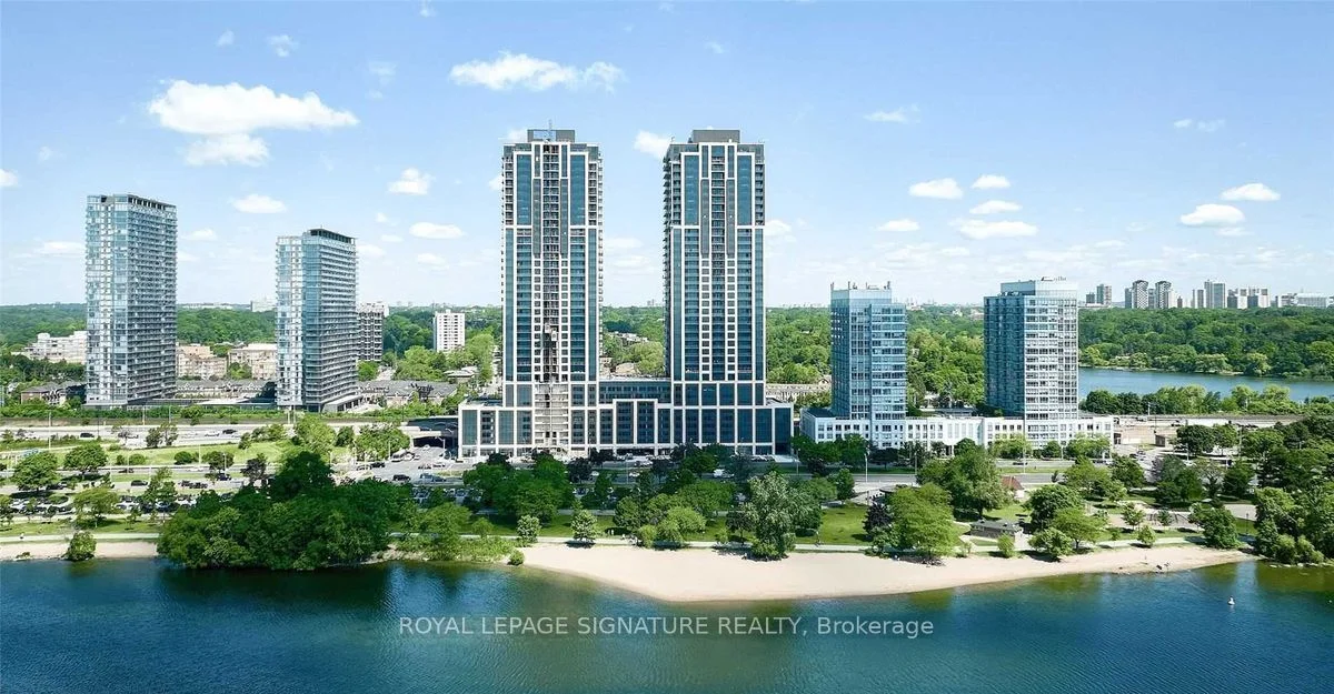 1926 Lake Shore Boulevard W 4015, Toronto W01, On M6s 1a1
