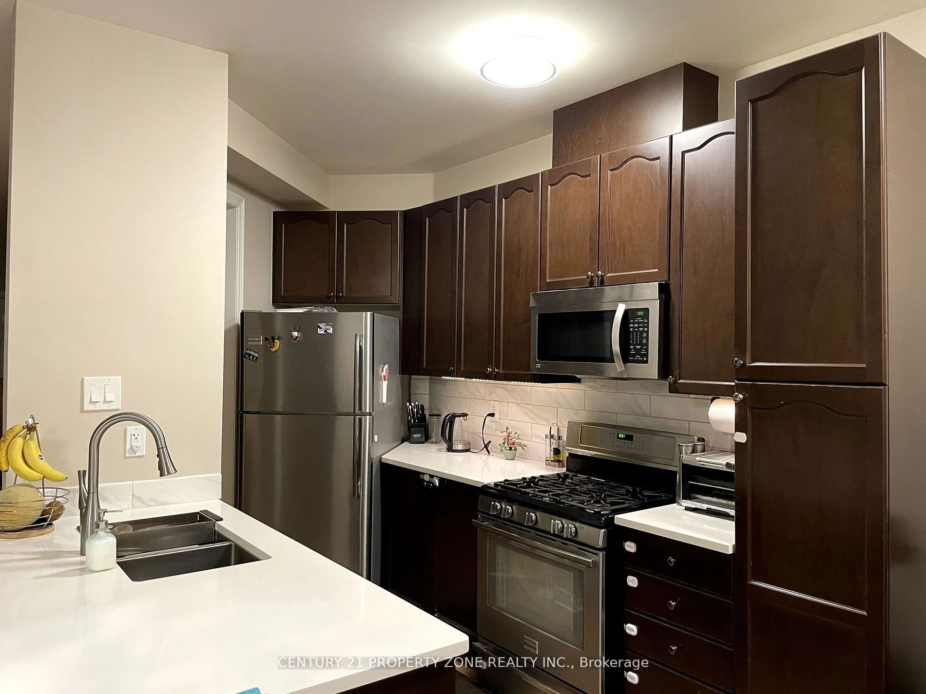 506 Coach Drive, Mississauga, ON L5R 0C3