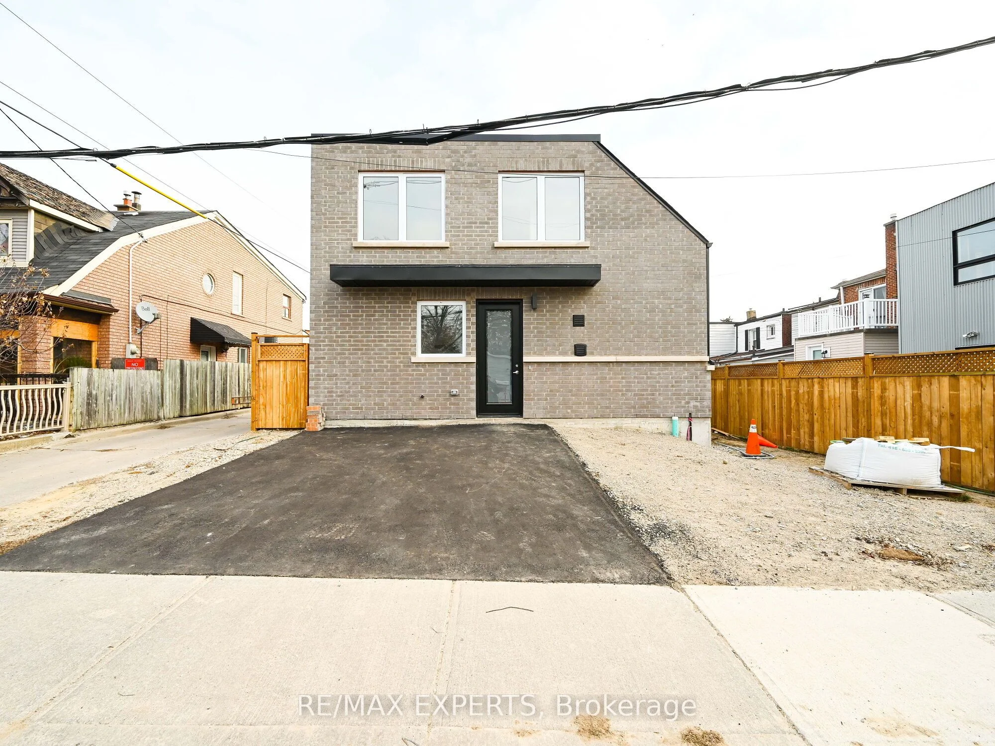 78 Teignmouth Avenue LANEWAY, Toronto W03, ON M6E 1S9