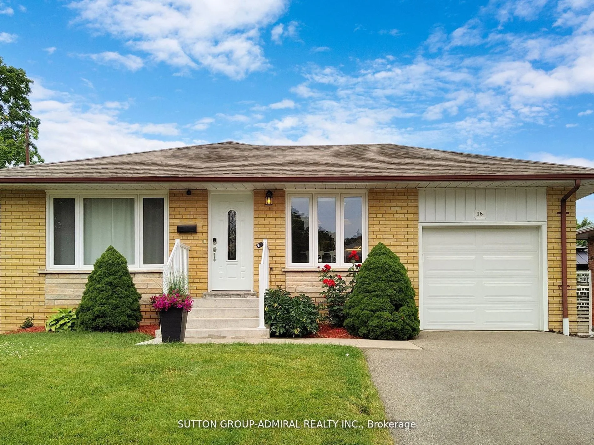 Detached in Toronto