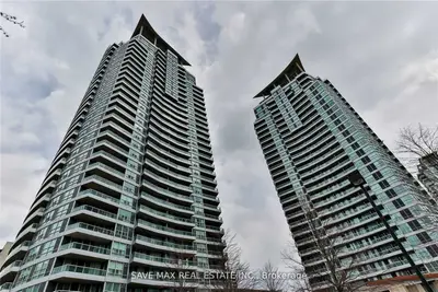 1 Elm Drive 908, Mississauga, On L5b 4m1