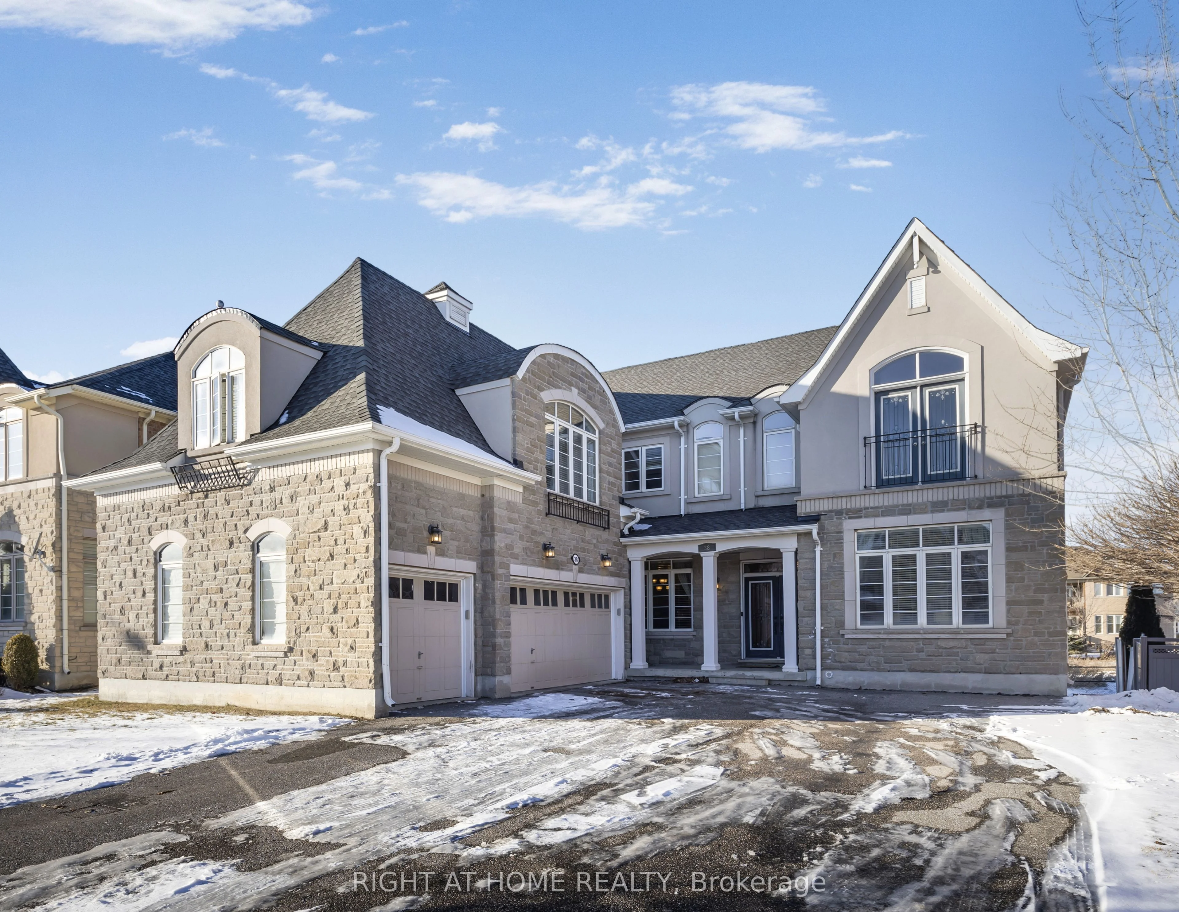 Detached in Brampton