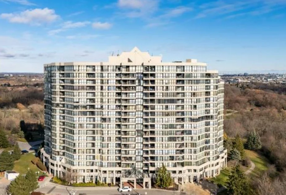 5 Rowntree Road 1911, Toronto W10, On M9v 5g9