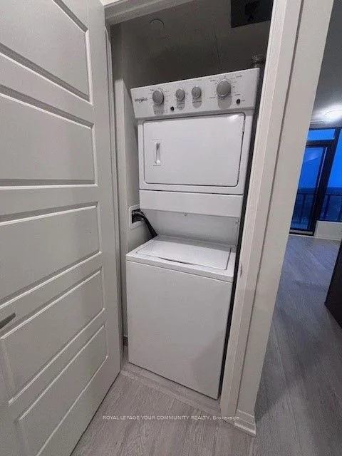 1415 Dundas Street E 703, Oakville, ON L6H 8A3