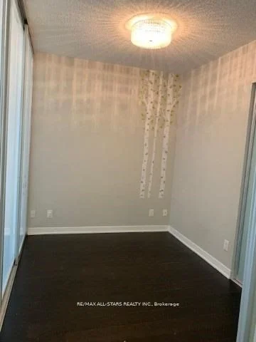 88 Park Lawn Road 2110, Toronto W06, ON M8Y 0B5