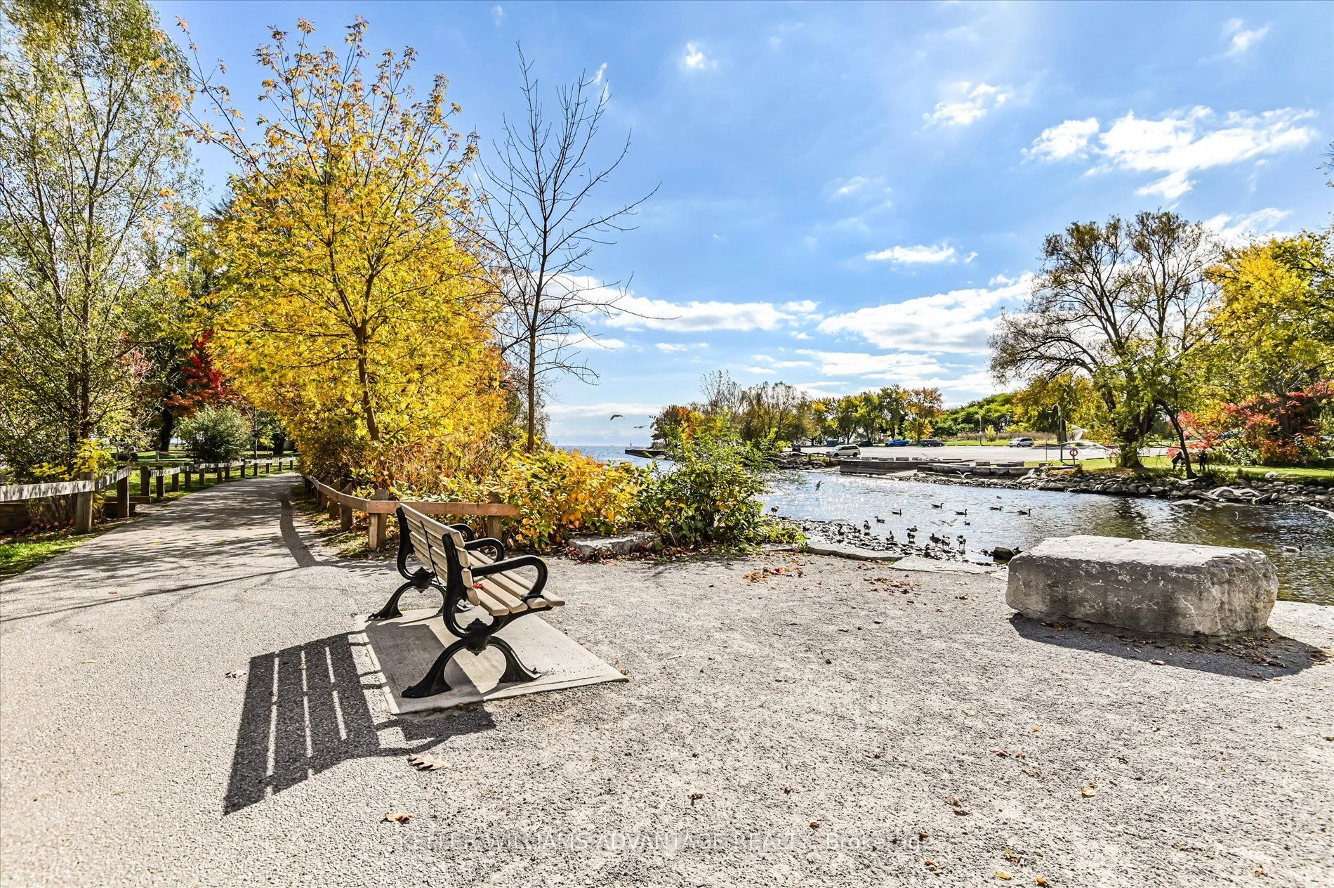 3845 Lake Shore Boulevard W 310, Toronto W06, On M8w 4y3