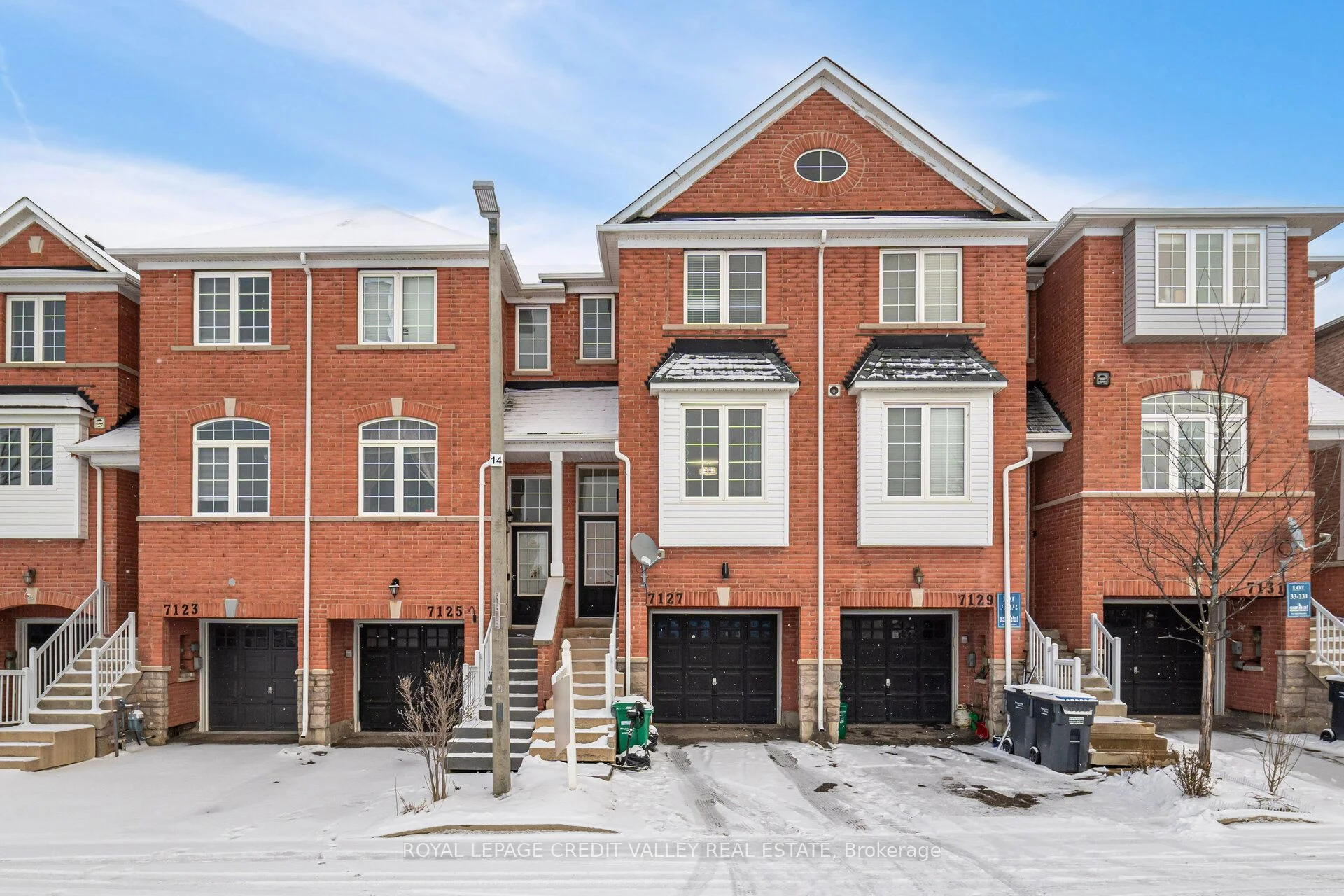 7127 Fairmeadow Crescent, Mississauga, On L5n 8r6