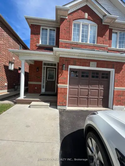 Semi-Detached in Brampton