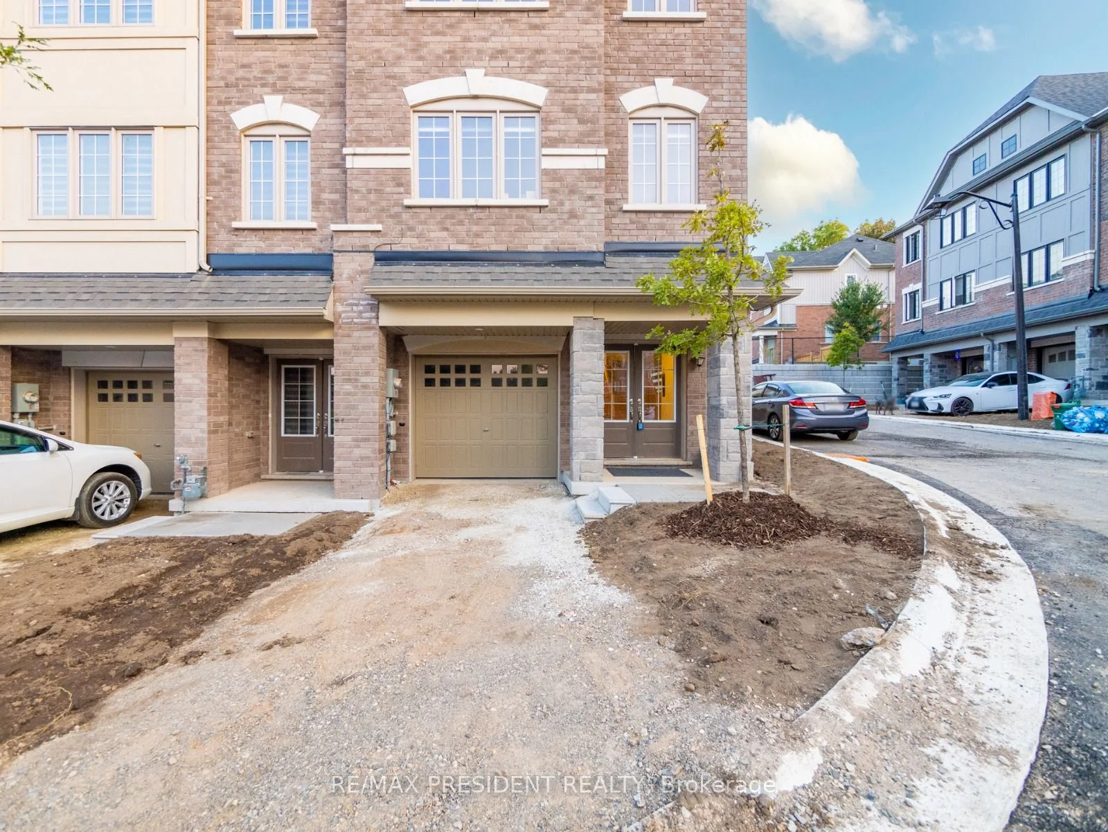 68 First Street Unit 18, Orangeville, ON L9W 2E3