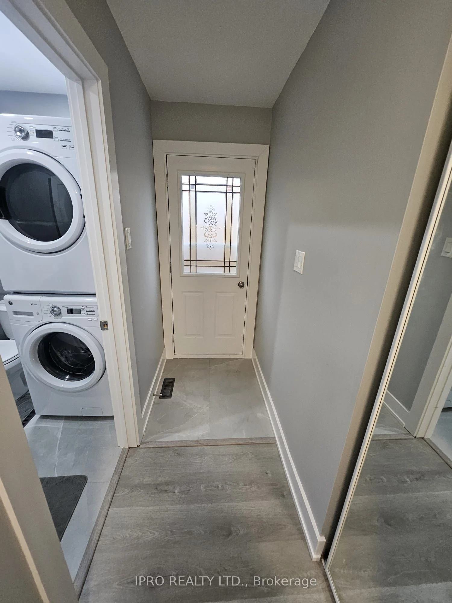 Semi-Detached in Mississauga