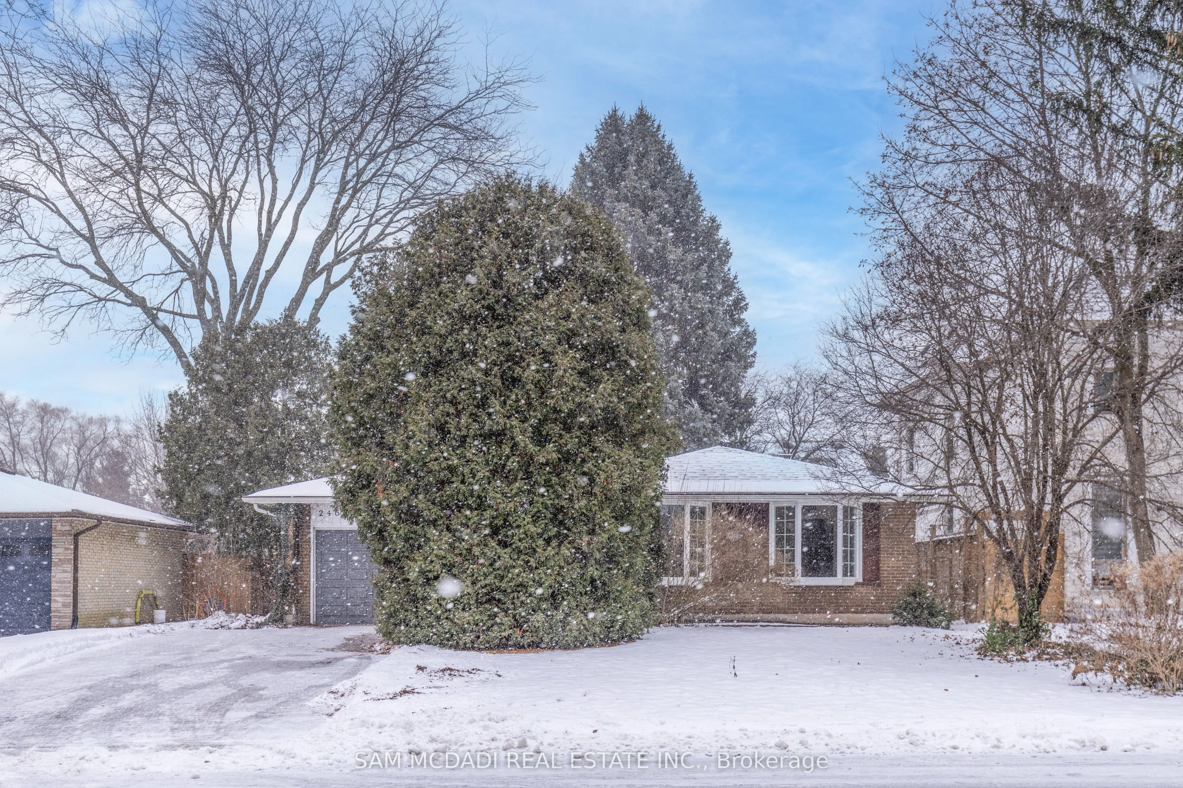 Detached in Oakville