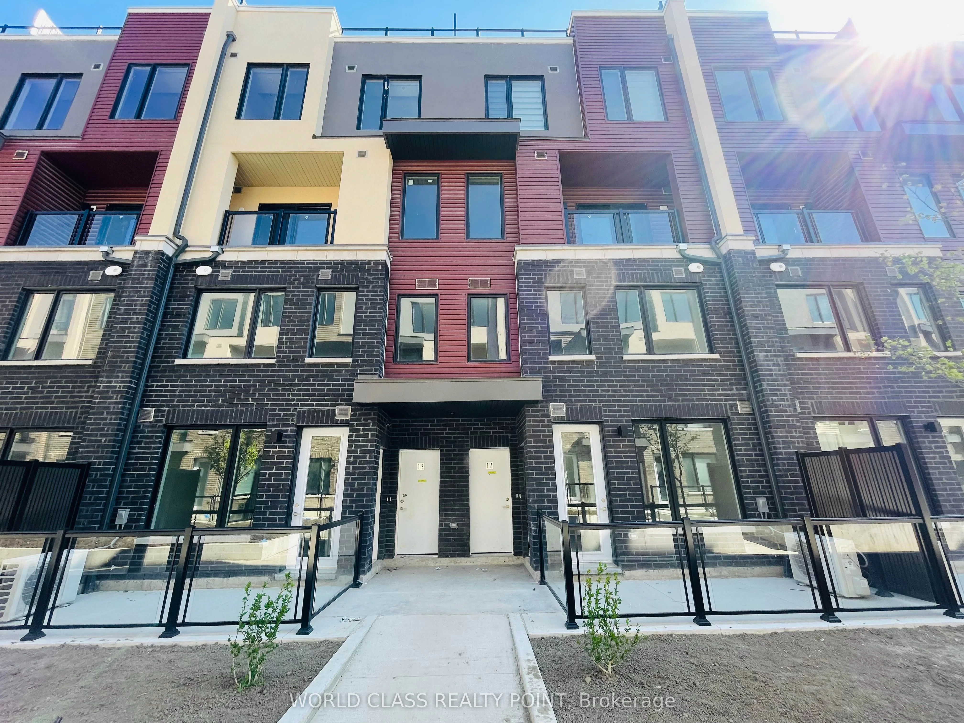 Condo Townhouse in Mississauga
