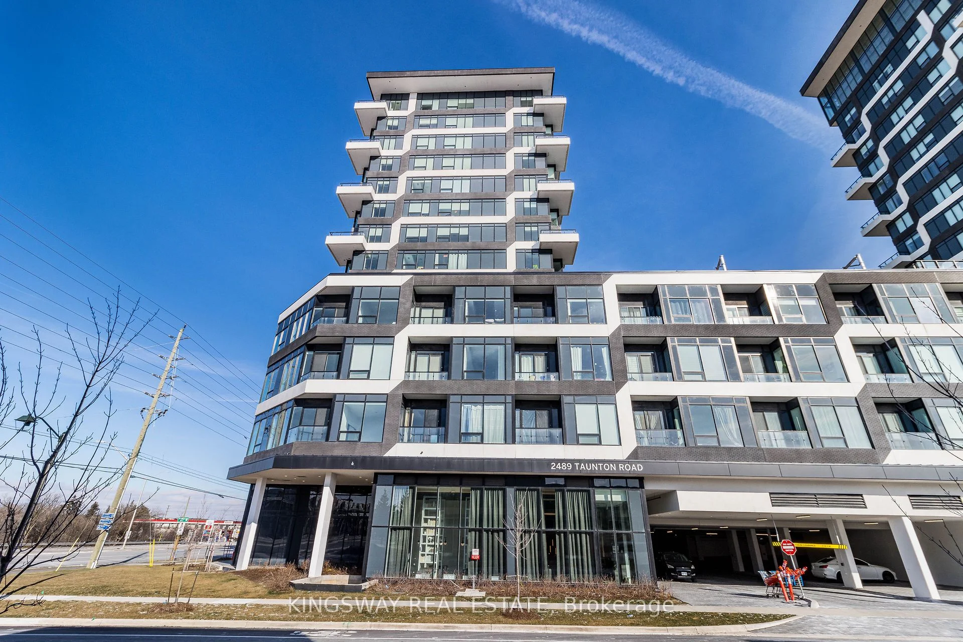Condo Apartment in Oakville