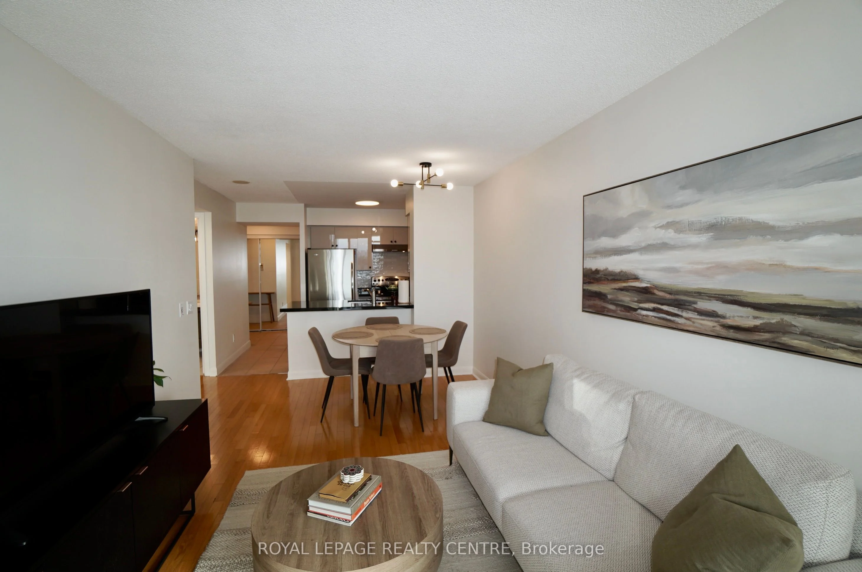 225 Sherway Gardens Road 601, Toronto W08, On M9c 0a3