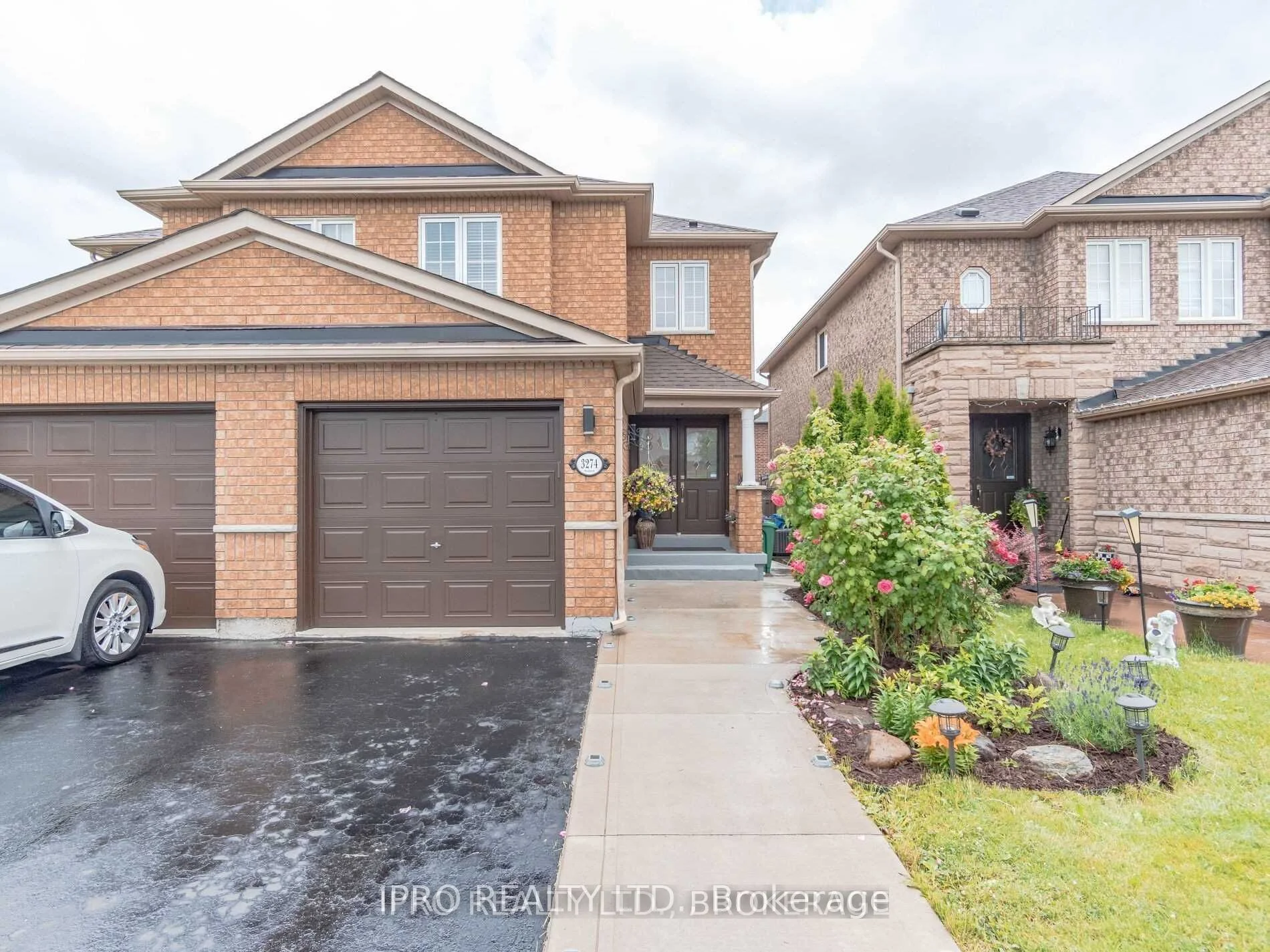 Semi-Detached in Mississauga