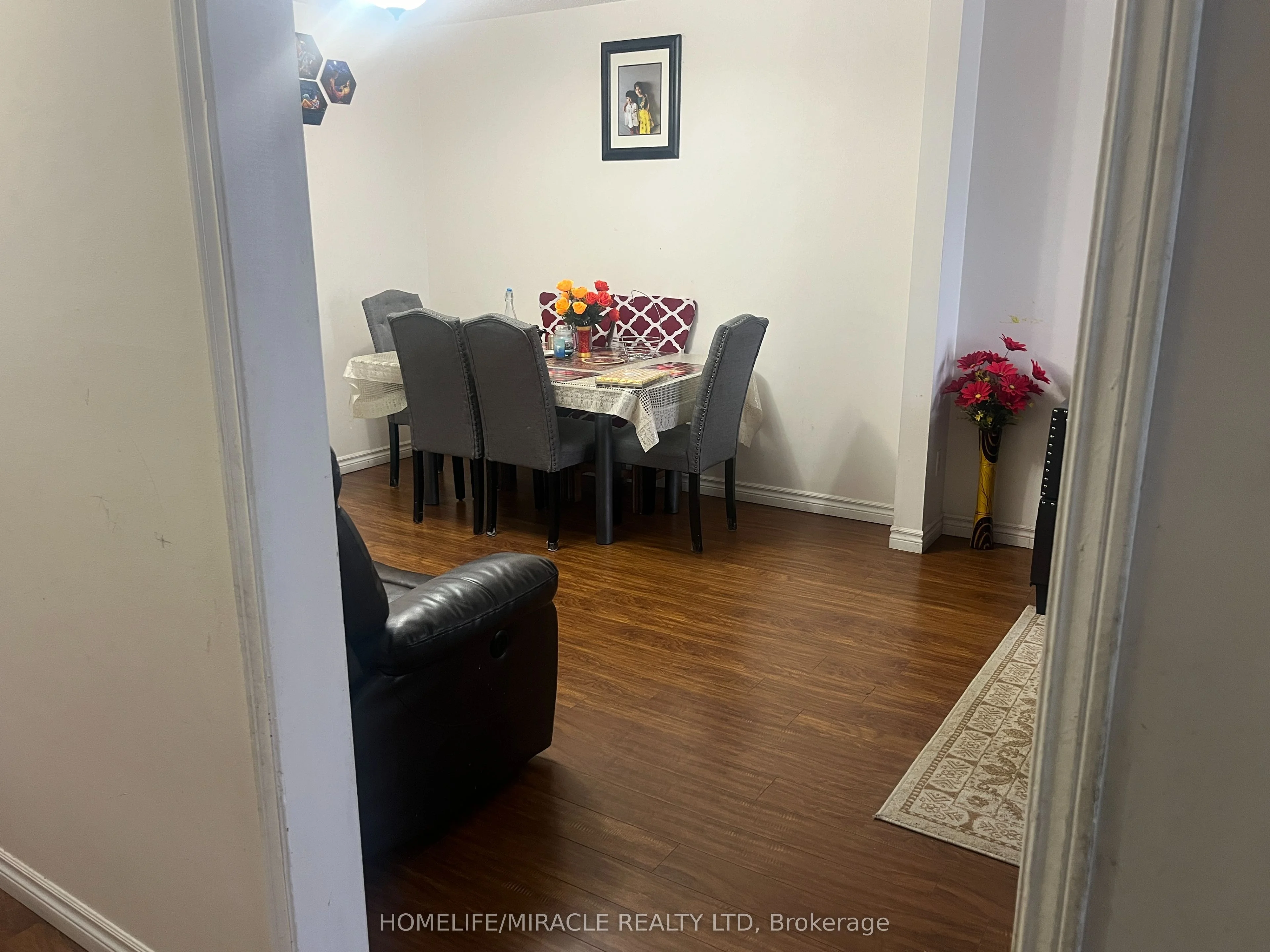 6449 Glen Erin Drive 45, Mississauga, ON L5N 2T2