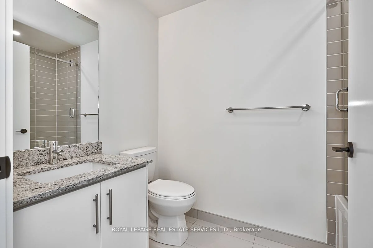 345 Wheat Boom Drive 703, Oakville, ON L6H 7X4