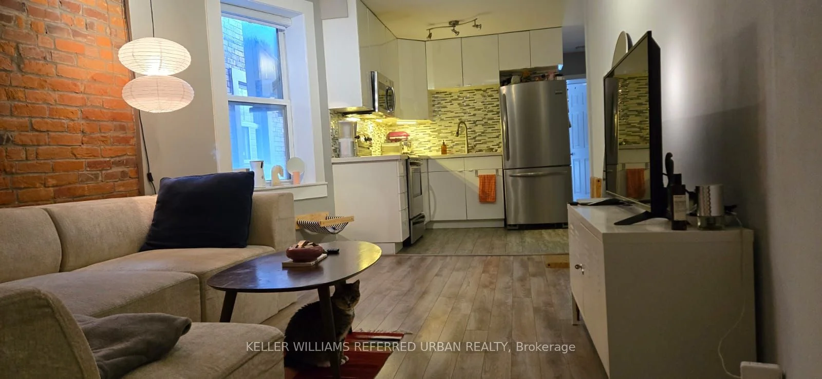 225 Wallace Avenue Main, Toronto W02, On M6h 1v5